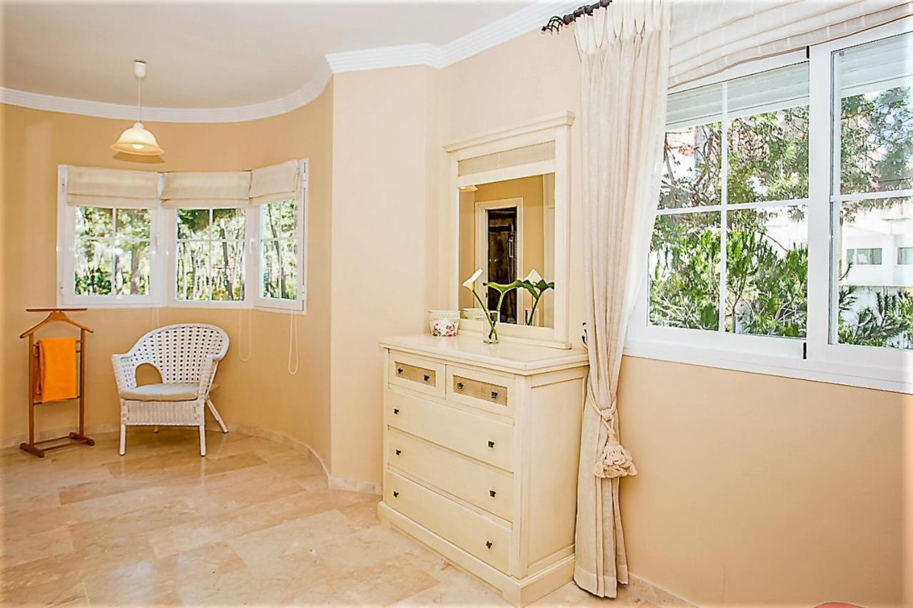 R5 Penthouse In Elviria Lägenhet